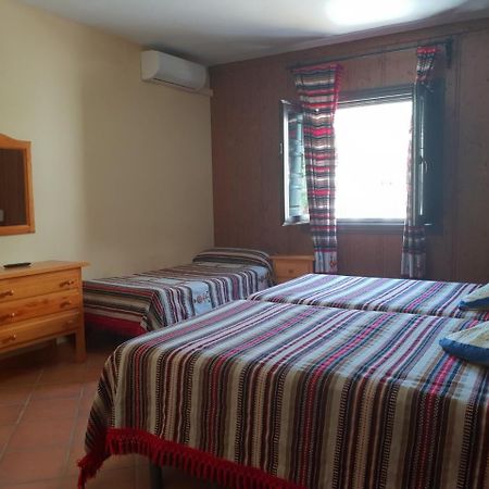Hostal Пампанейра Экстерьер фото